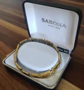 34780 SABONA Bracelet Executive Symmetry Golden Magnetic Box #2