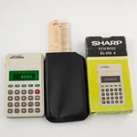 Vintage 1980 Sharp Elsi-mate El-210 A Green Vfd Display Pocket Calculator. Fixed Price $20.00.